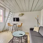 Bright Modern Just Minutes From Paris Lägenhet