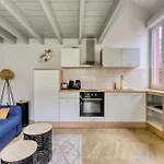 Lägenhet Bright Modern Just Minutes From Paris *