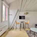 Bright Modern Just Minutes From Paris Issy-les-Moulineaux