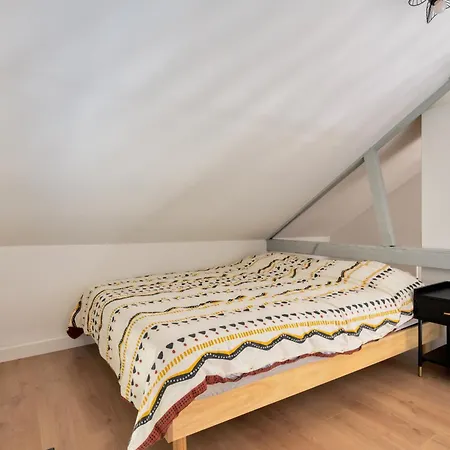 Bright Modern Just Minutes From Paris Apartamento