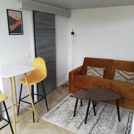 Bright Modern Just Minutes From Paris Apartamento