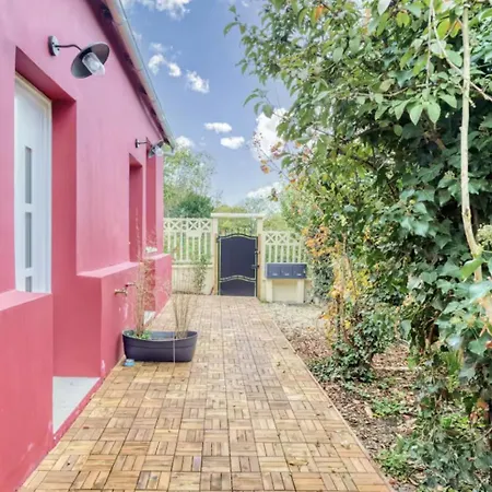 Bright Modern Just Minutes From Paris Apartment