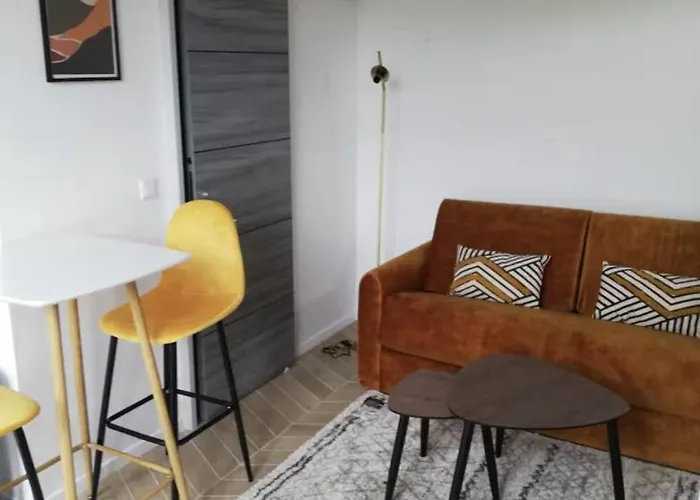 Bright Modern Just Minutes From Paris Apartamento