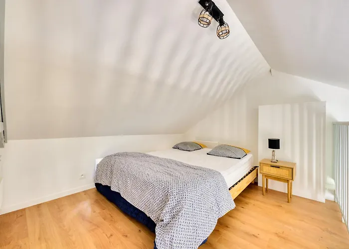 Bright Modern Just Minutes From Paris Apartamento