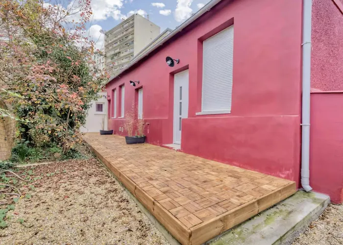 Bright Modern Just Minutes From Paris * Issy-les-Moulineaux